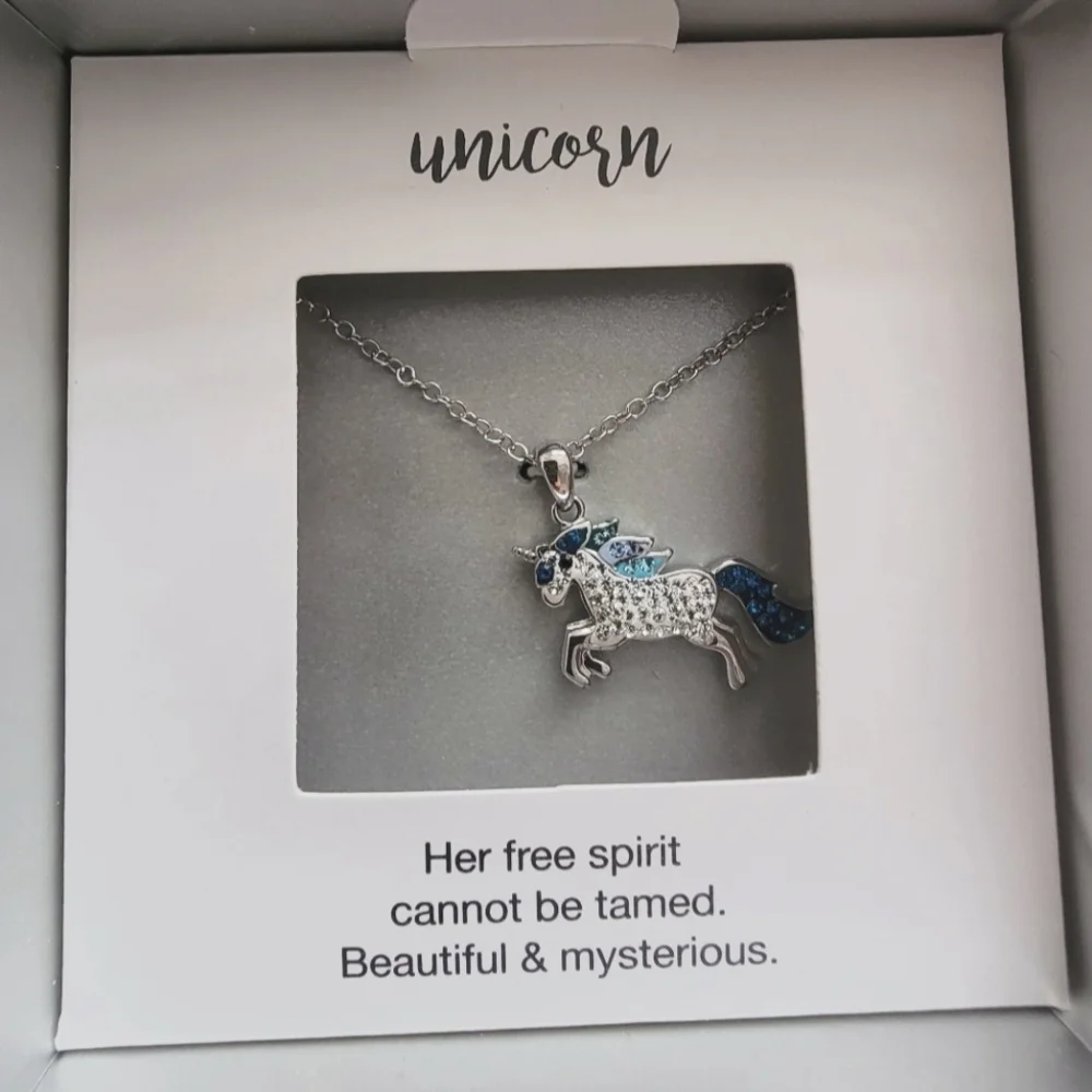 NWT 🦄  🐾 little girl's jewelry 3 pendant necklaces